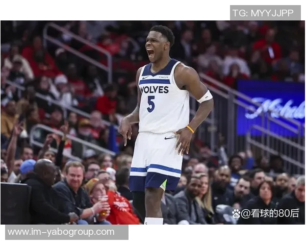 爱德华兹单节狂砍19分太阳全队仅得19分显差距